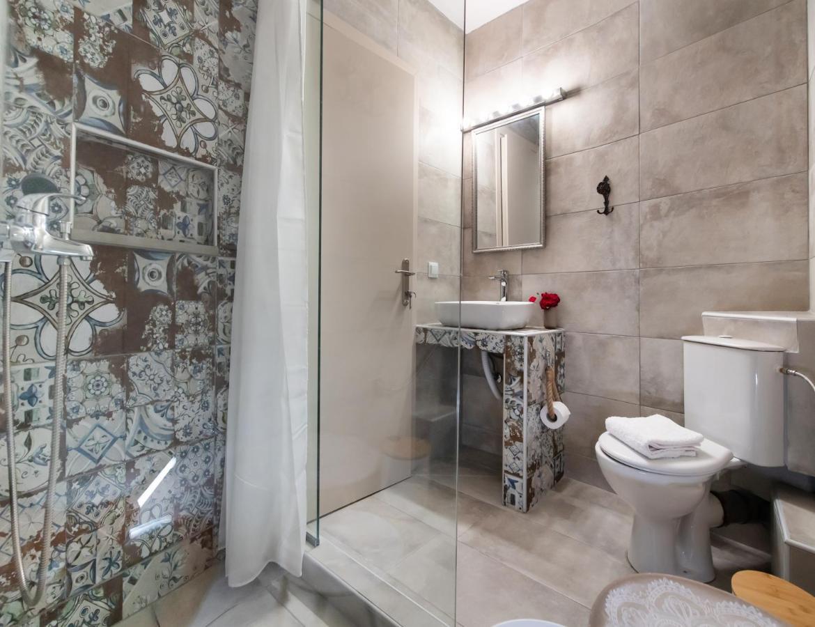 Kalipso & Nafsika Maisonettes Grey Diamond Villa Nikiana Esterno foto